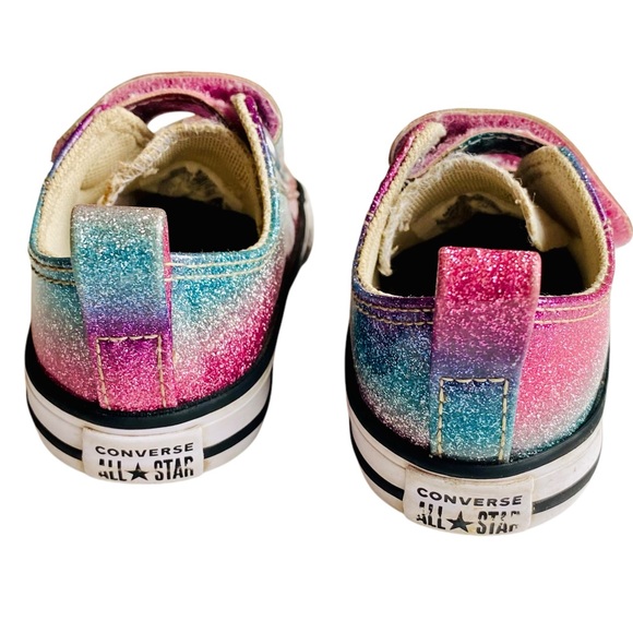 Toddler Girls Sparkly Converse Shoes - Picture 6 of 11